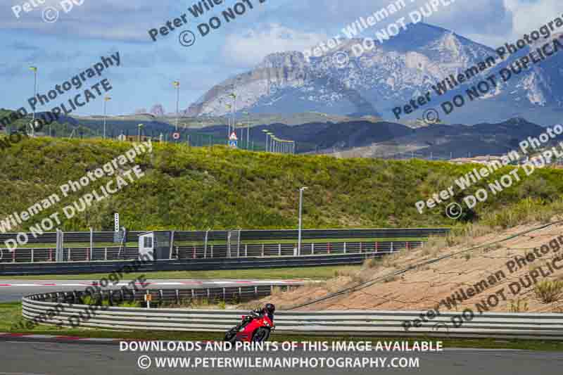 Circuito de Navarra;Spain;event digital images;motorbikes;no limits;peter wileman photography;trackday;trackday digital images